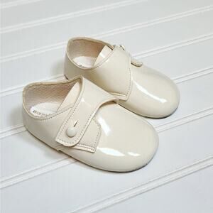 Baypods Baby Ivory Patent Shoes